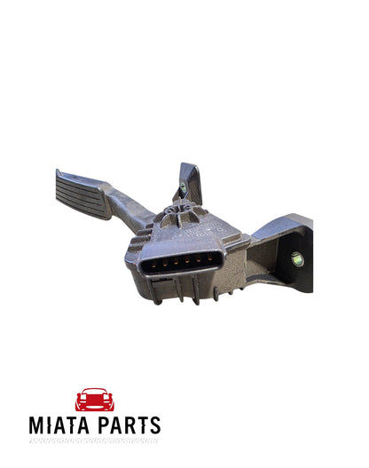 MX5 NC Gas Pedal (Used)