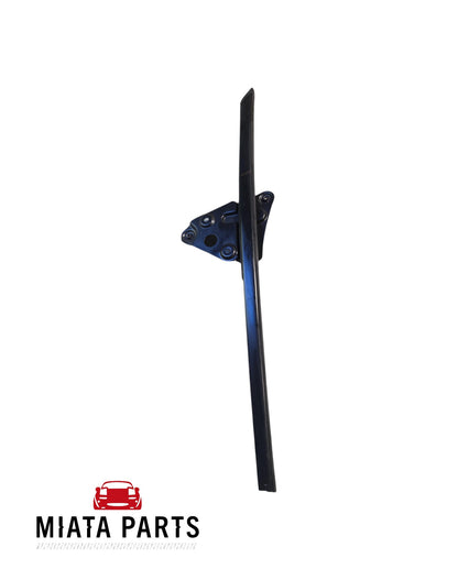 MX5 NC Window Guide Vertical (Used)