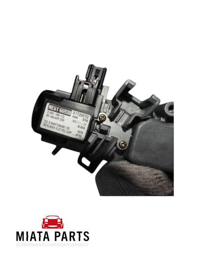 MX5 NC Lock Set Key Type (Used)